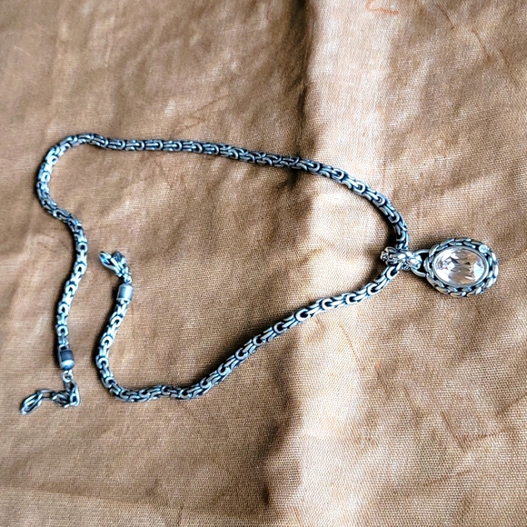 Necklace - Picture 1 of 5